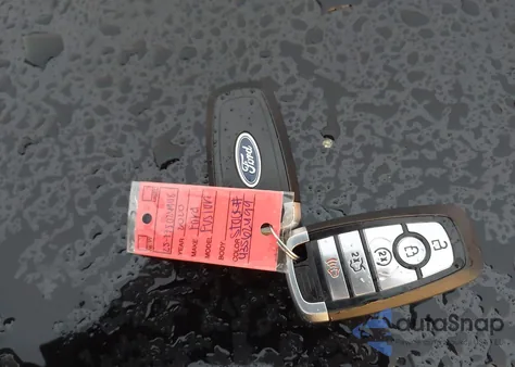 2020 Ford Fusion Titanium z USA, uszkodzony, nr VIN 3FA6P0K91LR175899